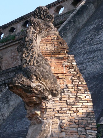 Wat Chedi Luang unrestored Naga